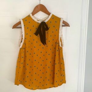 Monteau Sleeveless Blouse